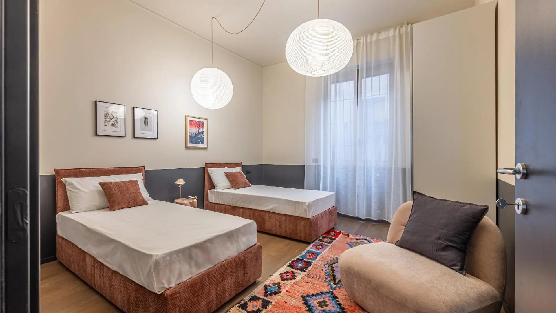 Zuretti Modern Comfort Near Central Station Milan 0*,  Italy