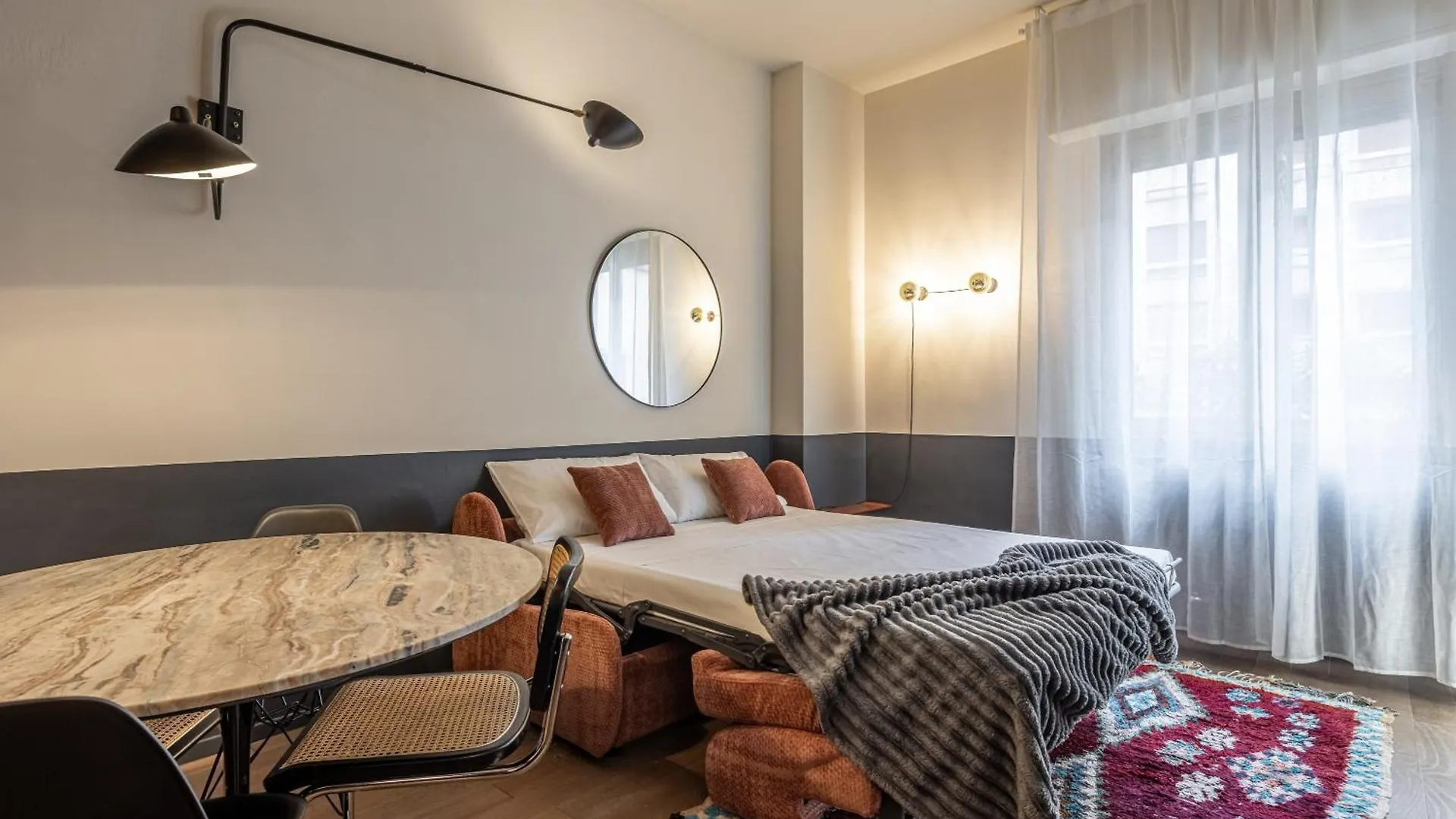 Zuretti Modern Comfort Near Central Station Milan